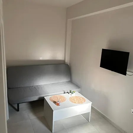 A & A Apartments Kalamata Exterior photo